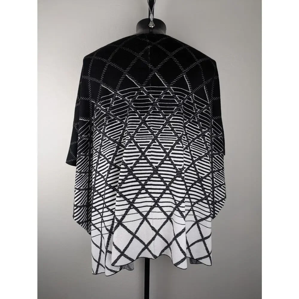 Ming Wang One Size Shawl Wrap Black and White Geometric Viscose Blend